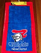 NEWCASTLE-KNIGHTS-HAND-TOWEL-SET-OF-2-NEW-AUSTRALIA